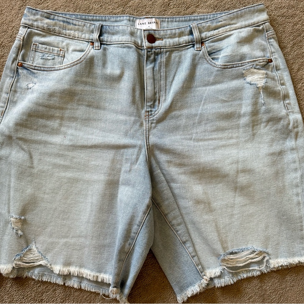 💜💜LANE BRYANT SHORTS sz 18W
